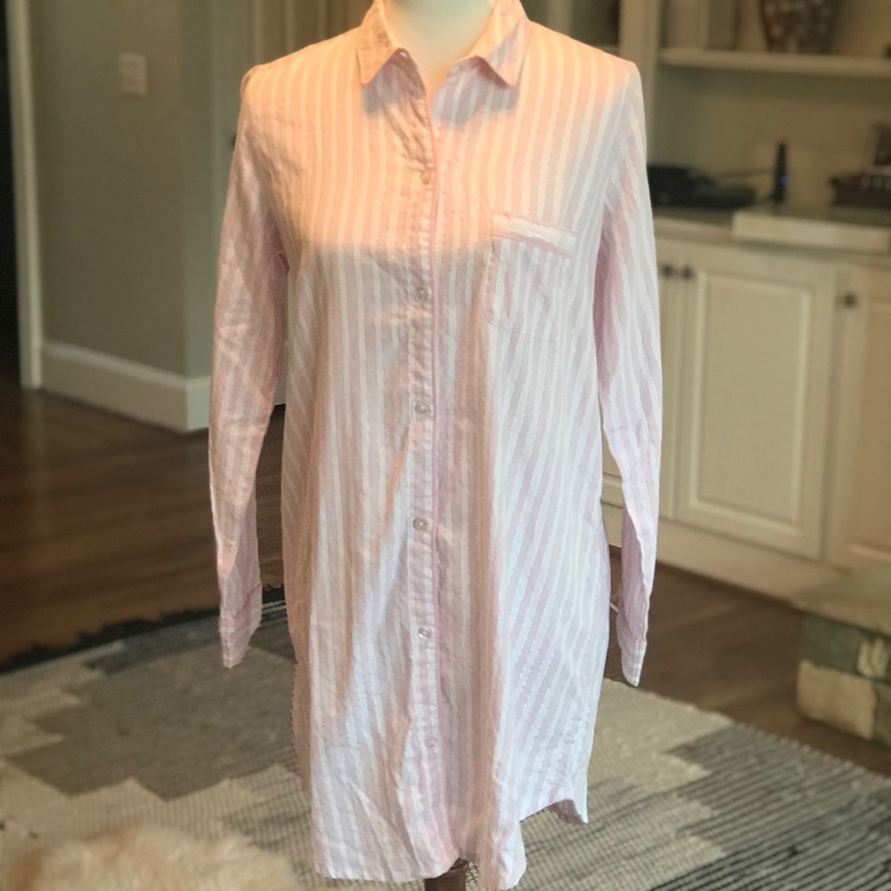 NWOT Victoria's Secret Sleep Shirt